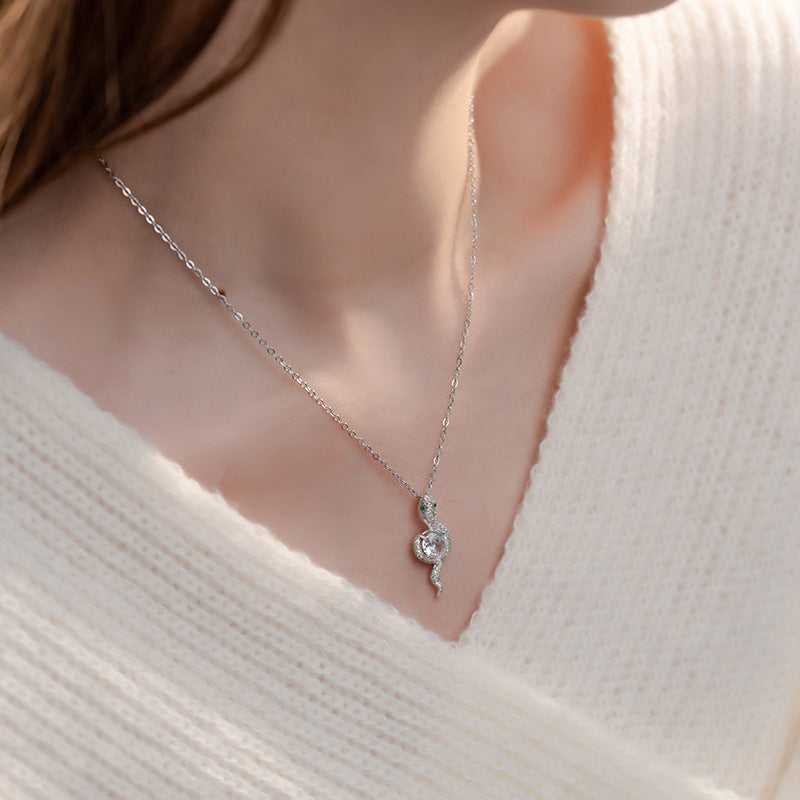 Charming Necklace for Any Occasion