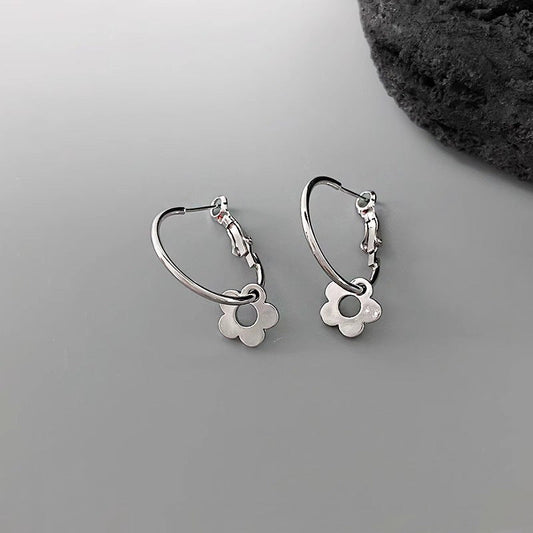 Romantic Earring for Special Moments