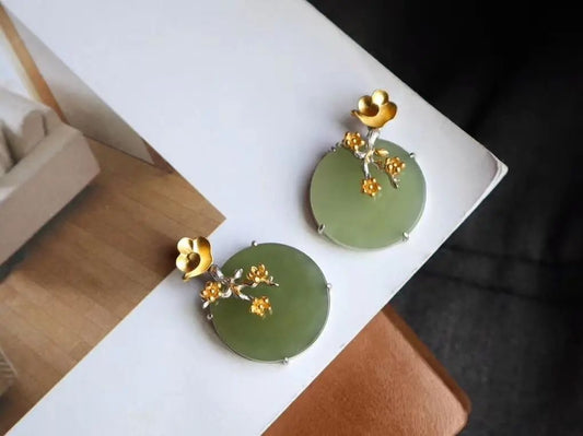 Classic Gold Necklace with Timeless Appeal