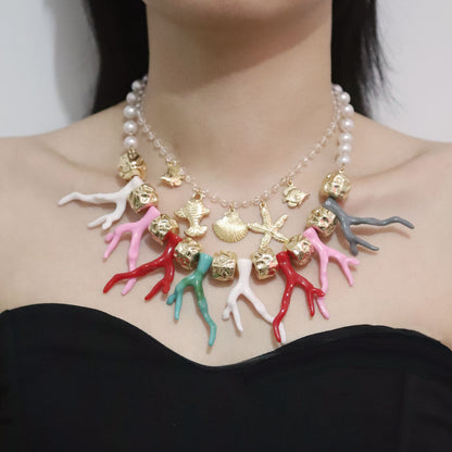 Classic Pearl Necklace with Timeless Appeal