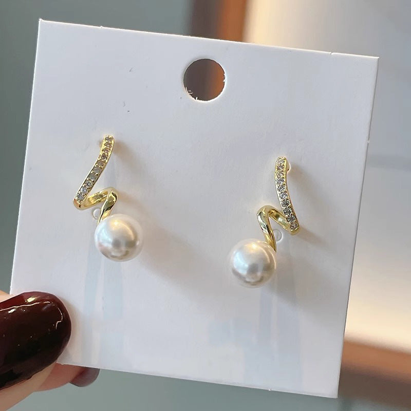 Delicate Artisan Pearl Earring