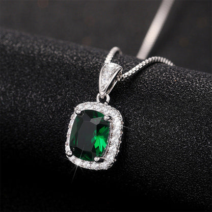Stunning Necklace for Daily Wear