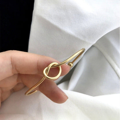 Classic Bracelet with Timeless Appeal