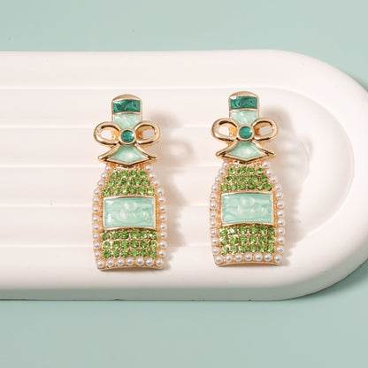 Stunning Pearl Earring for Daily Wear