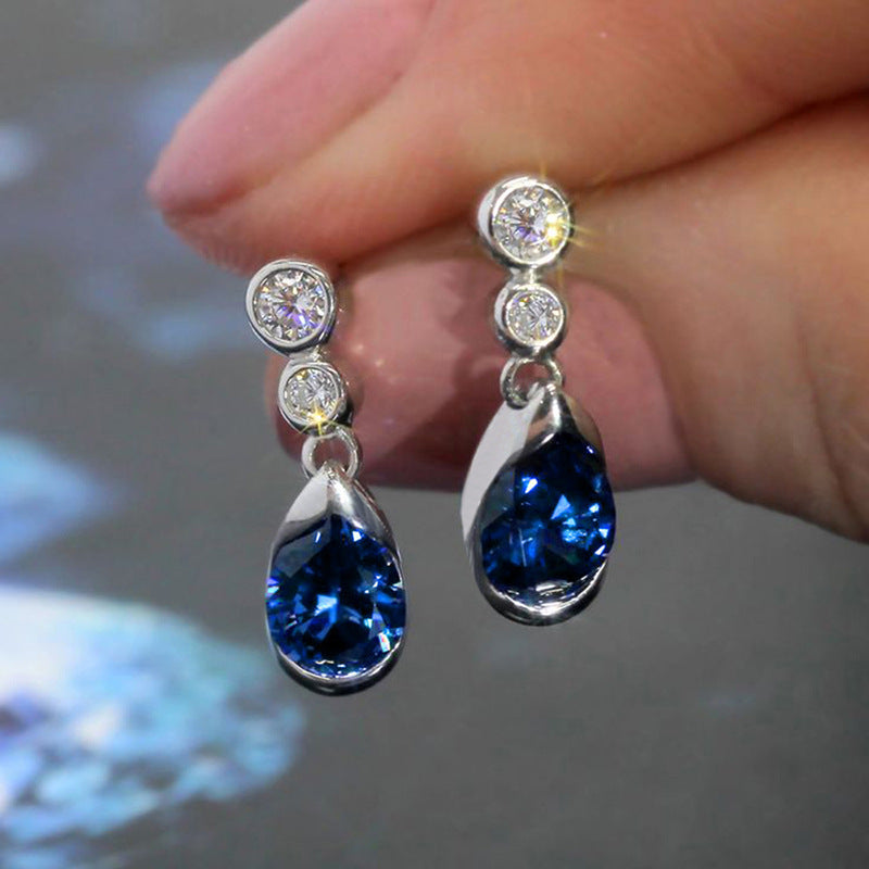 Classic Earring with Timeless Appeal