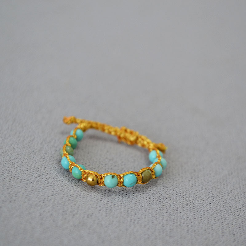 Beautiful Gold Bracelet with Unique Style