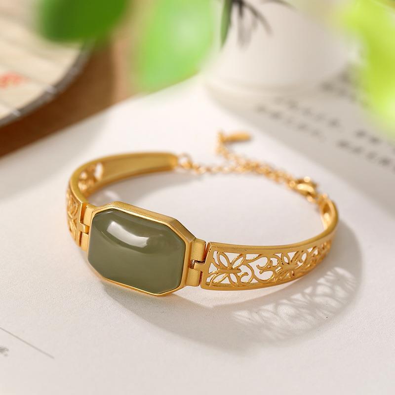 Elegant Gold Bracelet for Every Occasion