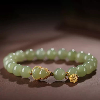 Romantic Silver Bracelet for Special Moments