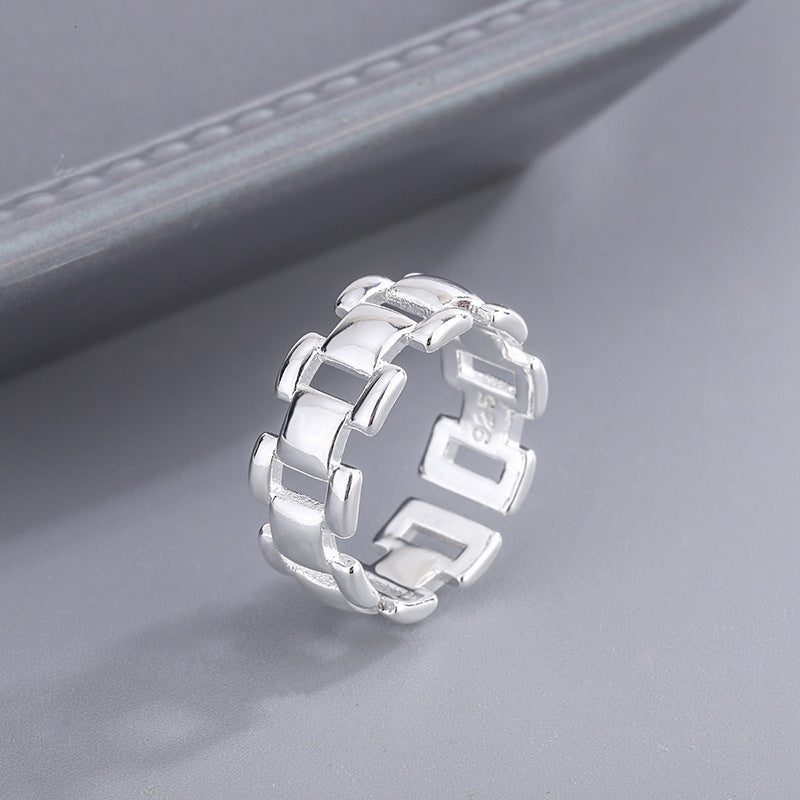 Beautiful Chain with Unique Style