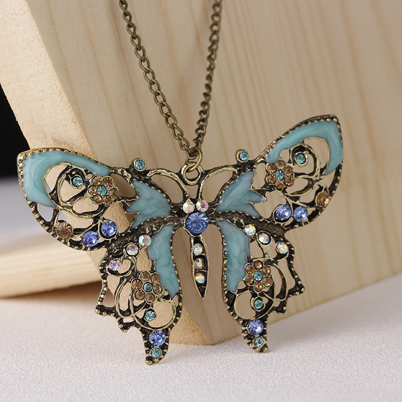 Classic Necklace with Timeless Appeal