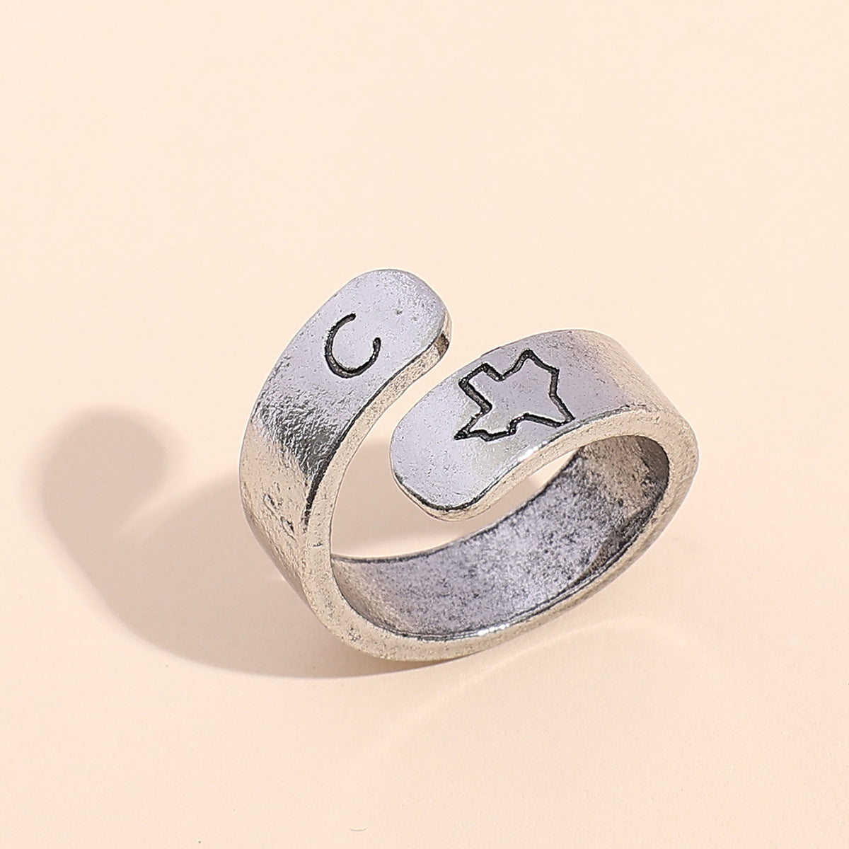 Stunning Silver Ring for Daily Wear
