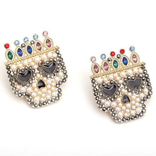 Classic Pearl Earring with Timeless Appeal