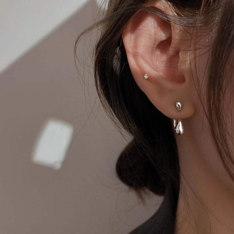Beautiful Gold Earring with Unique Style