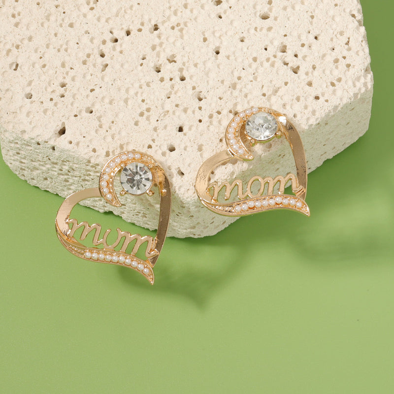 Stunning Pearl Earring for Daily Wear