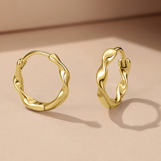 Classic Earring with Timeless Appeal
