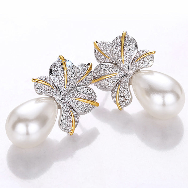 Stunning Pearl Earring for Daily Wear