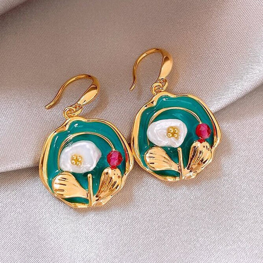 Stunning Pearl Earring for Daily Wear