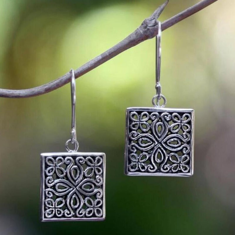 Elegant Earring for Every Occasion