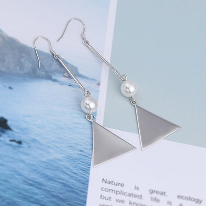 Stunning Pearl Earring for Daily Wear