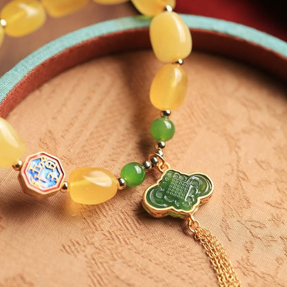 Beautiful Bracelet with Unique Style