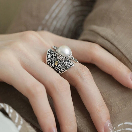 Stunning Silver Ring for Daily Wear