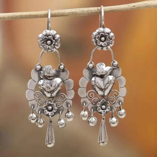 Elegant Earring for Every Occasion