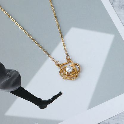 Romantic Pearl Necklace for Special Moments