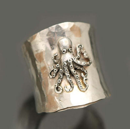 Charming Ring for Any Occasion