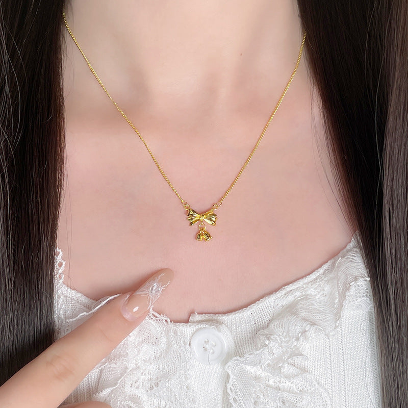 Beautiful Gold Necklace with Unique Style
