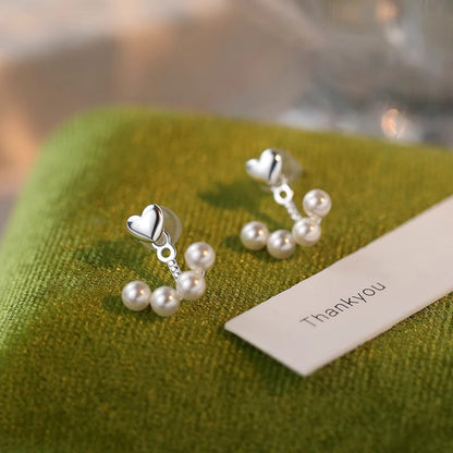 Romantic Pearl Earring for Special Moments