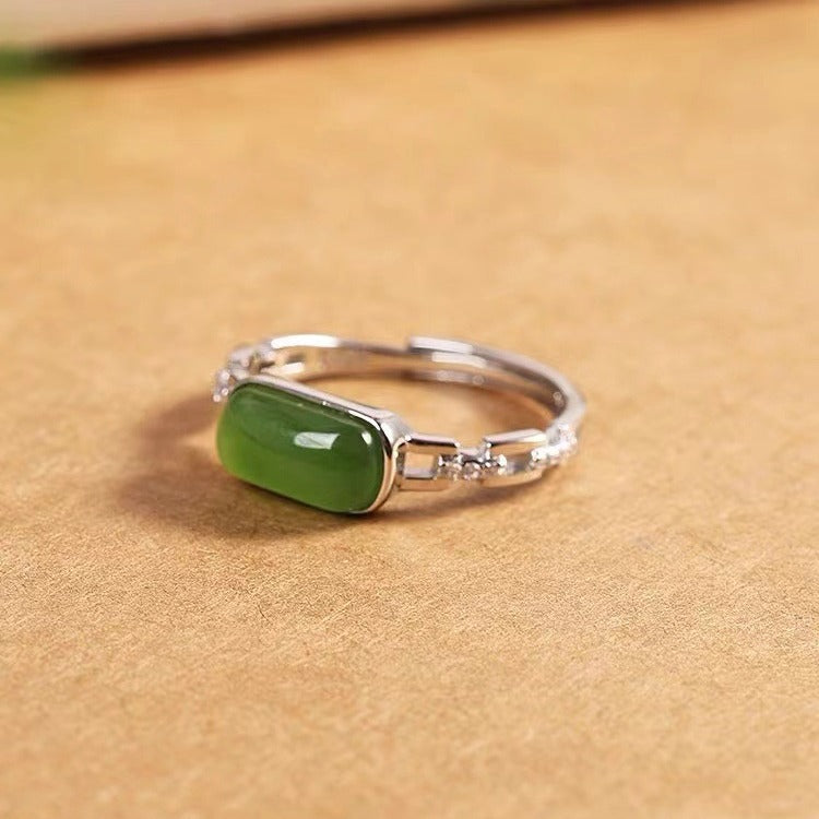 Romantic Gold Ring for Special Moments