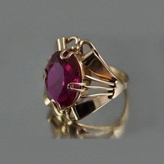Charming Piece for Any Occasion