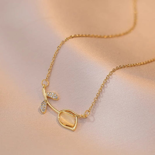 Charming Piece for Any Occasion
