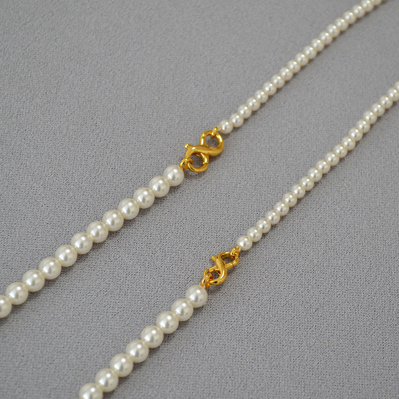 Classic Pearl Necklace with Timeless Appeal