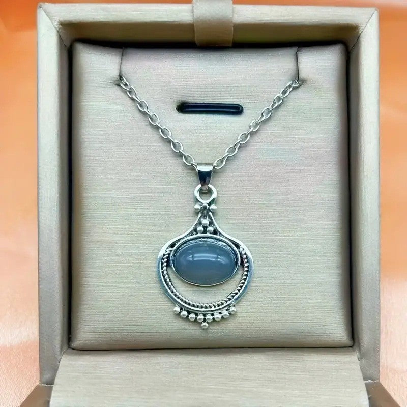 Classic Necklace with Timeless Appeal