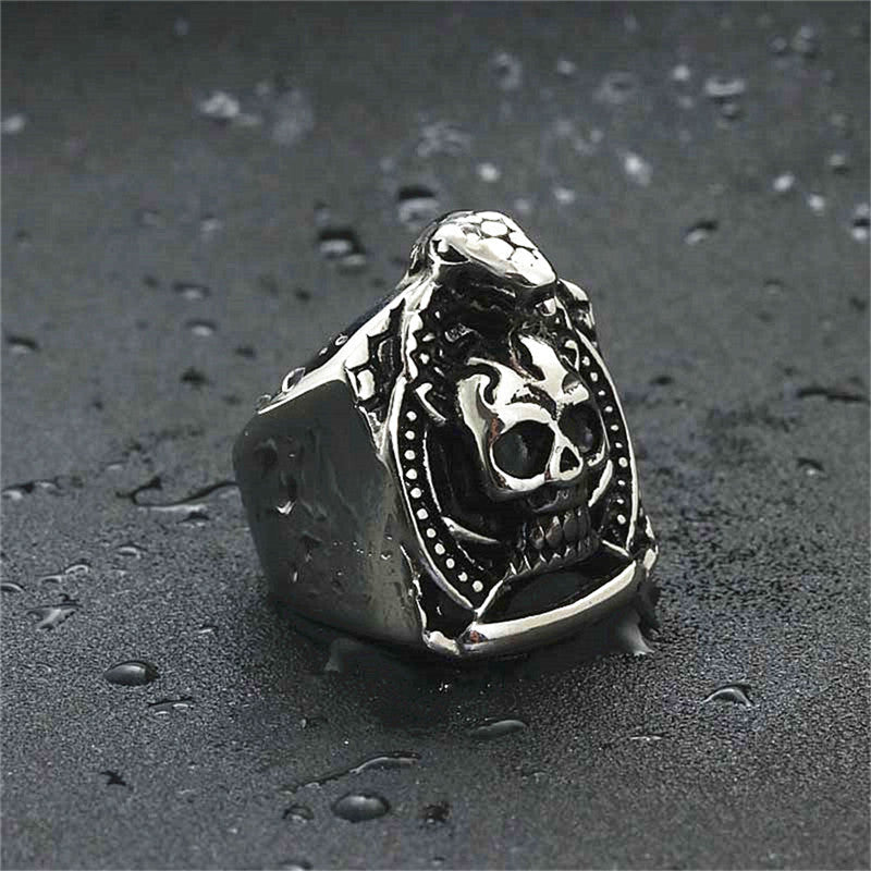 Stunning Ring for Daily Wear