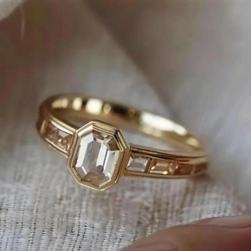 Stunning Gold Set for Daily Wear
