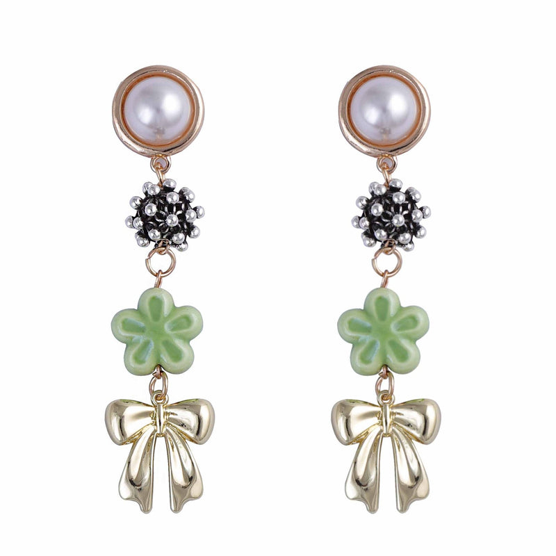 Charming Pearl Earring for Any Occasion