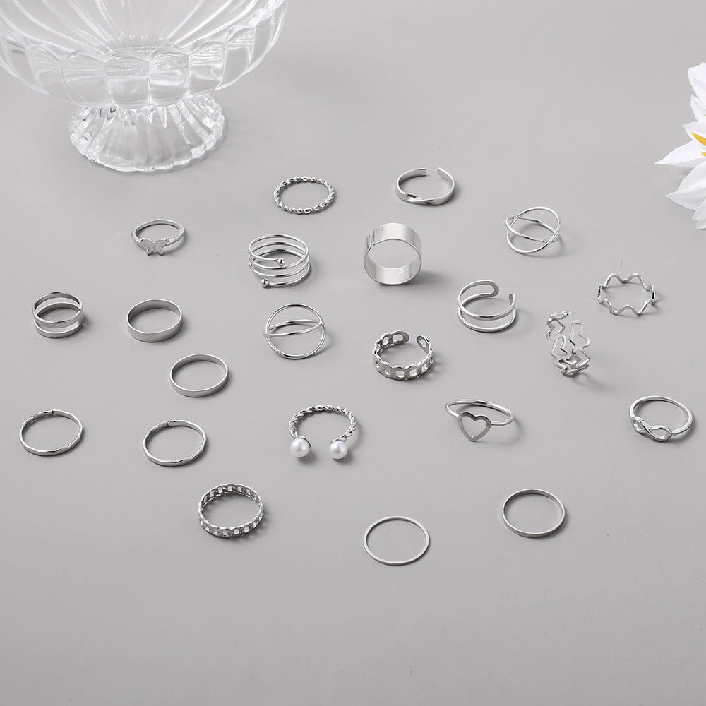 Beautiful Pearl Set with Unique Style