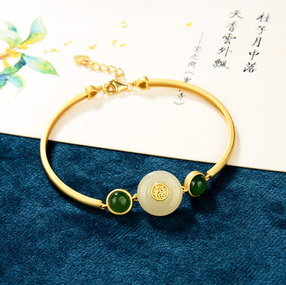 Beautiful Silver Bracelet with Unique Style