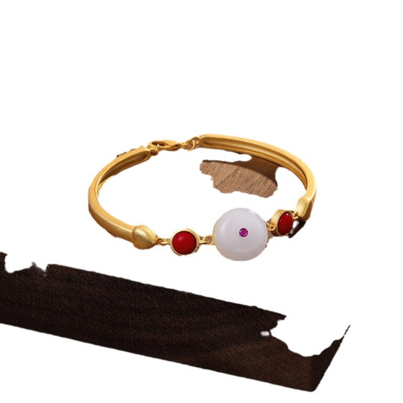 Beautiful Gold Bracelet with Unique Style