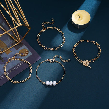 Beautiful Pearl Bracelet with Unique Style