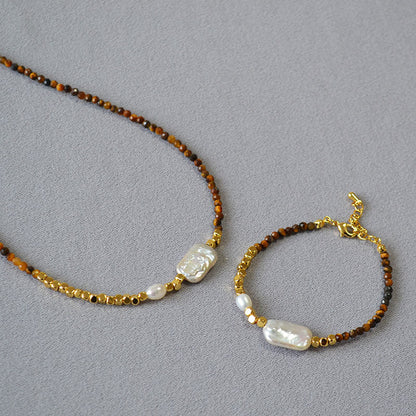Charming Pearl Necklace for Any Occasion