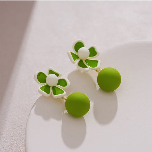 Vintage Handmade Earring