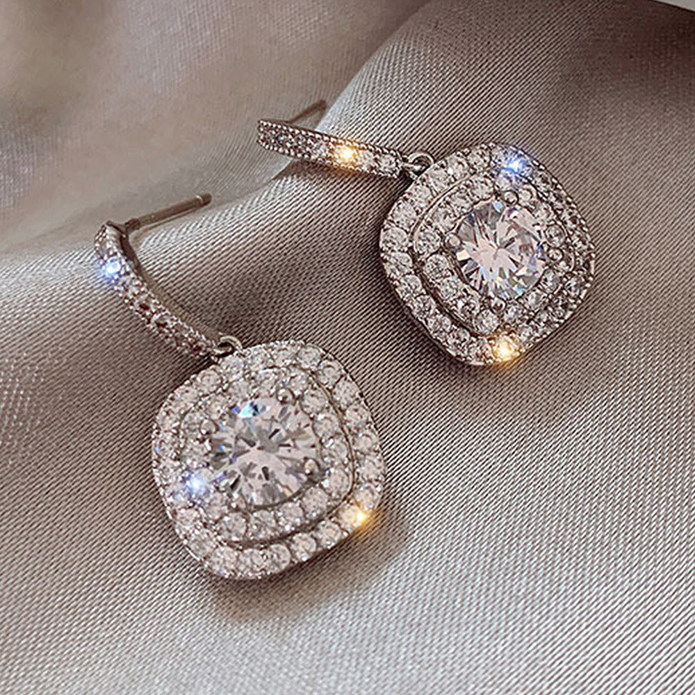 Beautiful Earring with Unique Style