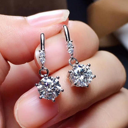 Beautiful Gold Earring with Unique Style