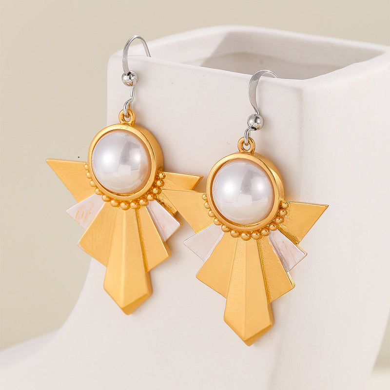 Stunning Pearl Earring for Daily Wear