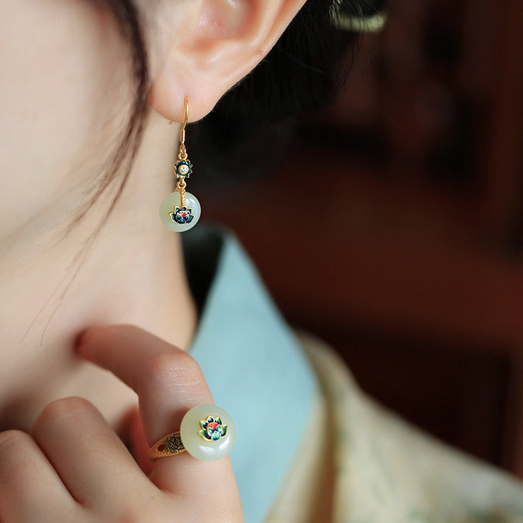 Romantic Earring for Special Moments