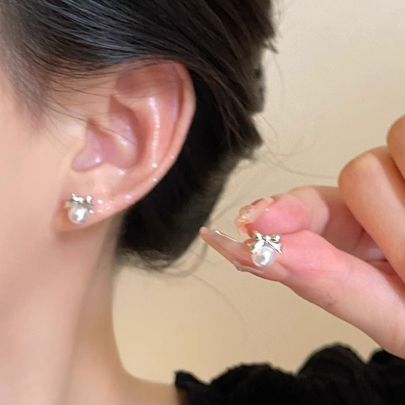 Classic Pearl Earring with Timeless Appeal