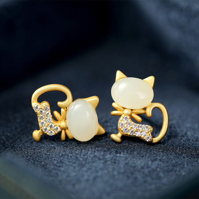 Romantic Gold Earring for Special Moments